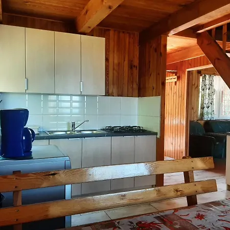 Dom Pod Sosnami Feriehus *